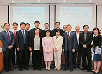 Representatives from CUHK, Peking University, Nanjing University, Chinese Academy of Social Sciences,  Shanghai Jiao Tong University, and Taiwan University joining the meeting on Promoting Chinese as International Academic Language